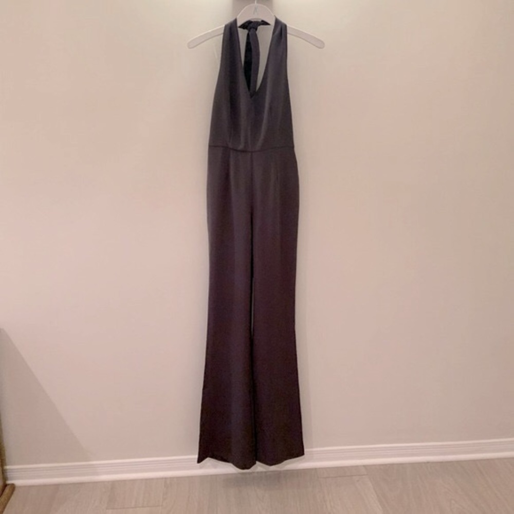 Guess by Marciano size 0 Grey Halter Jumpsuit NWT - Picture 4 of 14